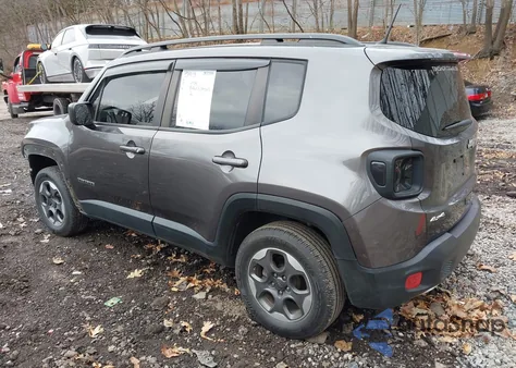 2018 Jeep Renegade Sport 4X4 from USA, damaged, VIN ZACCJBABXJPH11870
